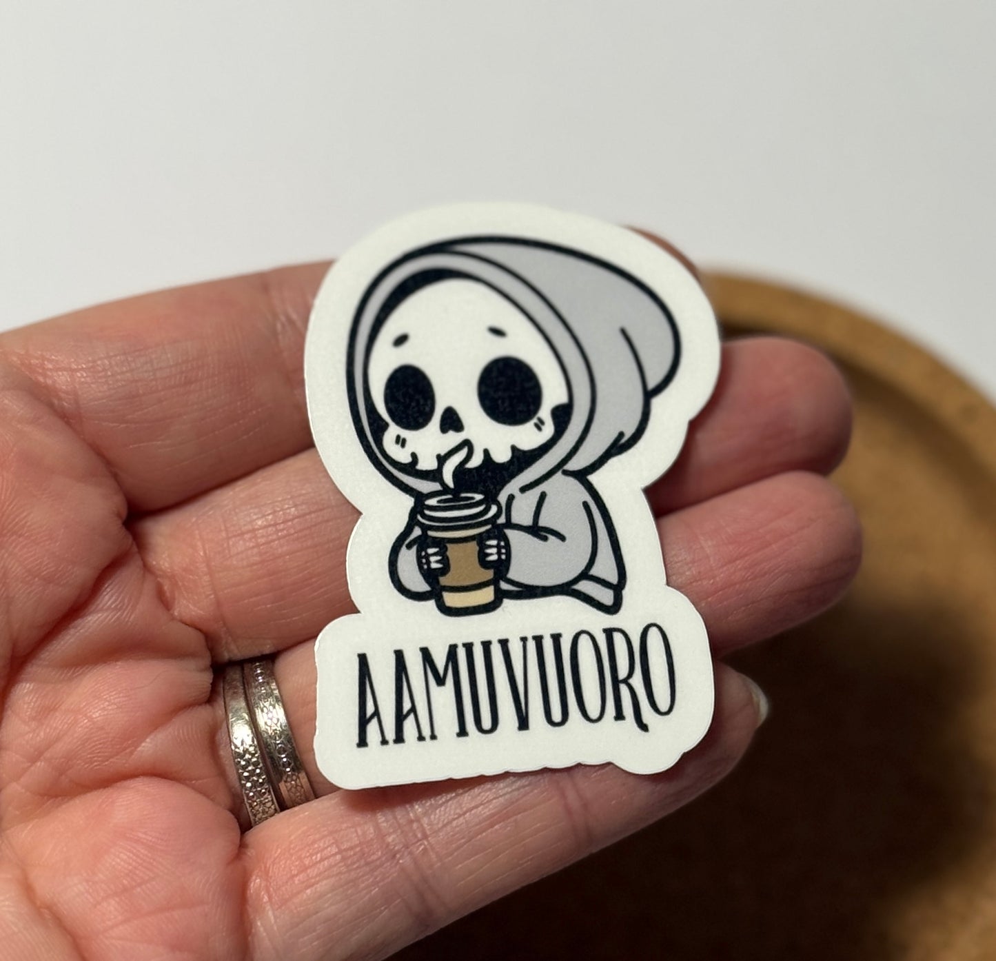 Aamuvuoro – Hauska luuranko tarra