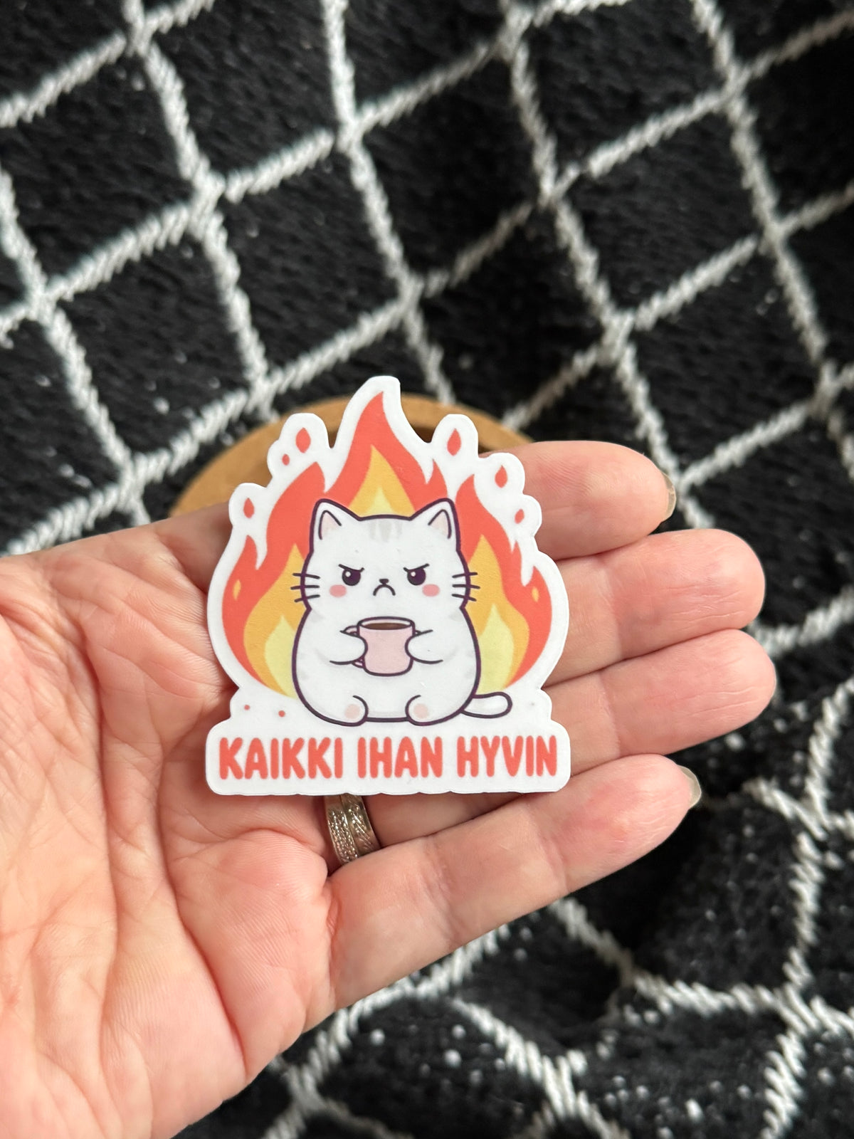 Kaikki ihan hyvin - laminoitu vinyylitarra