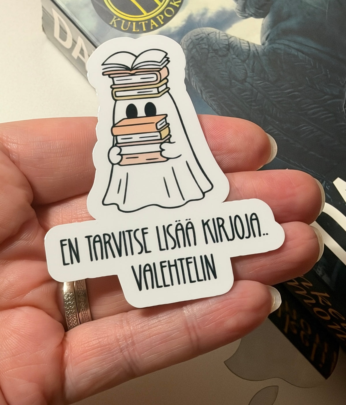 En tarvitse lisää kirjoja… valehtelin – vinyylitarra