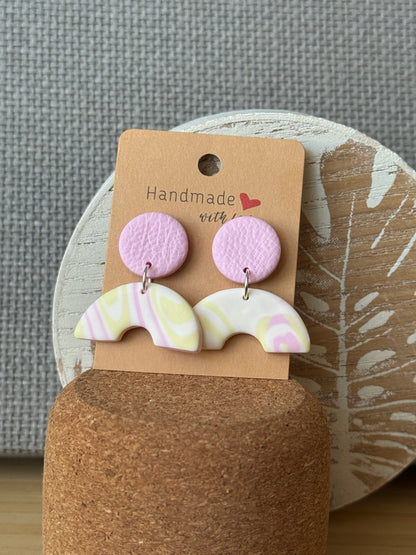 Bubblegum – käsintehdyt roikkuvat nappikorvakorut | Isompi