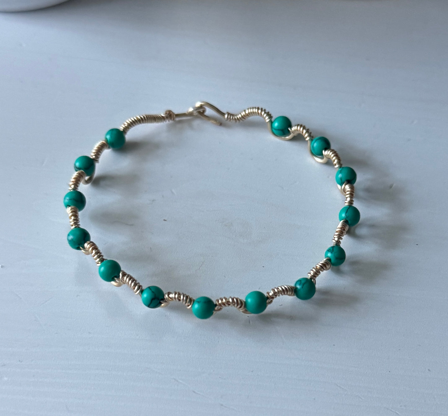 LOOM Bracelet – Green Turquoise (käsintehty rannekoru S–L)