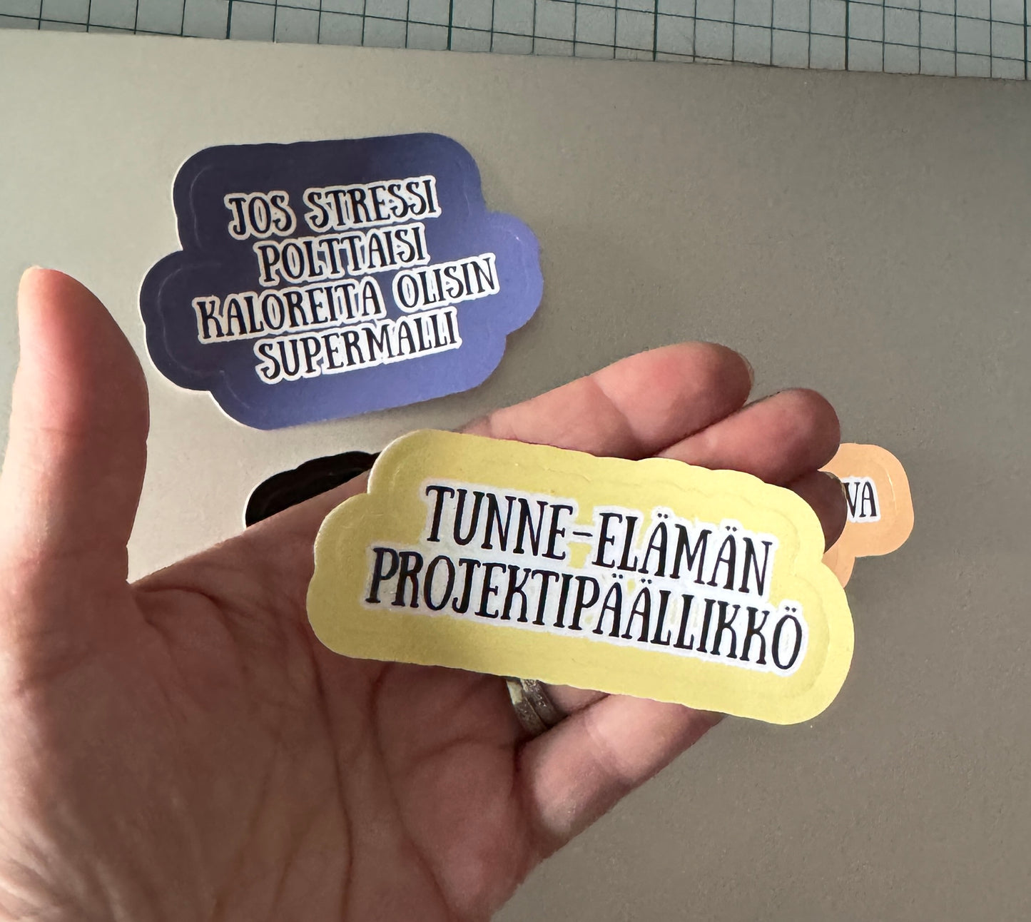 Hauska tekstitarra kalenteriin tai bullet journaliin koristeluksi