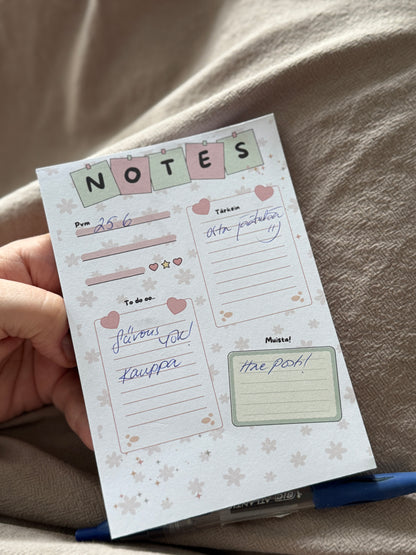 Kukkainen Notes repäisylehtiö – Muistilehtiö & To Do -lista | 40 sivua | Käsintehty Suomessa