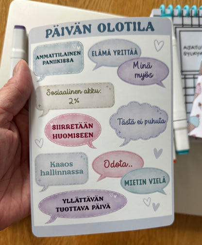 Päivän olotila – Hauska suomenkielinen tarra-arkki | Kiiltävä vinyylitarra