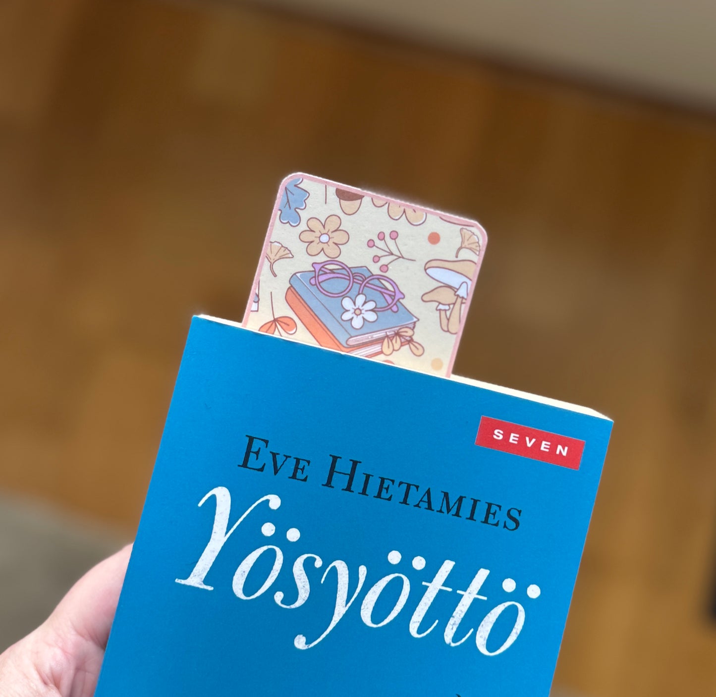 Syksyinen Kirjapino – Kirjanmerkki | Kirjojen ystäville