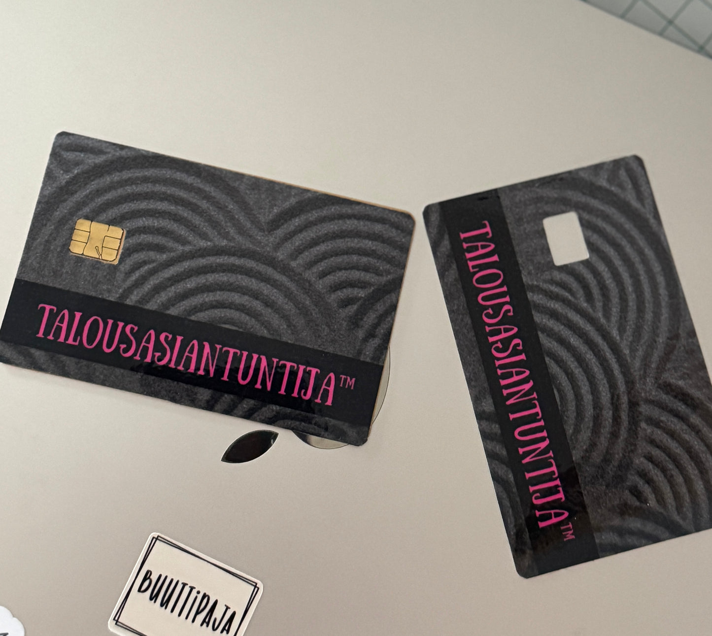 Talousasiantuntija™ - Pankkikorttitarra