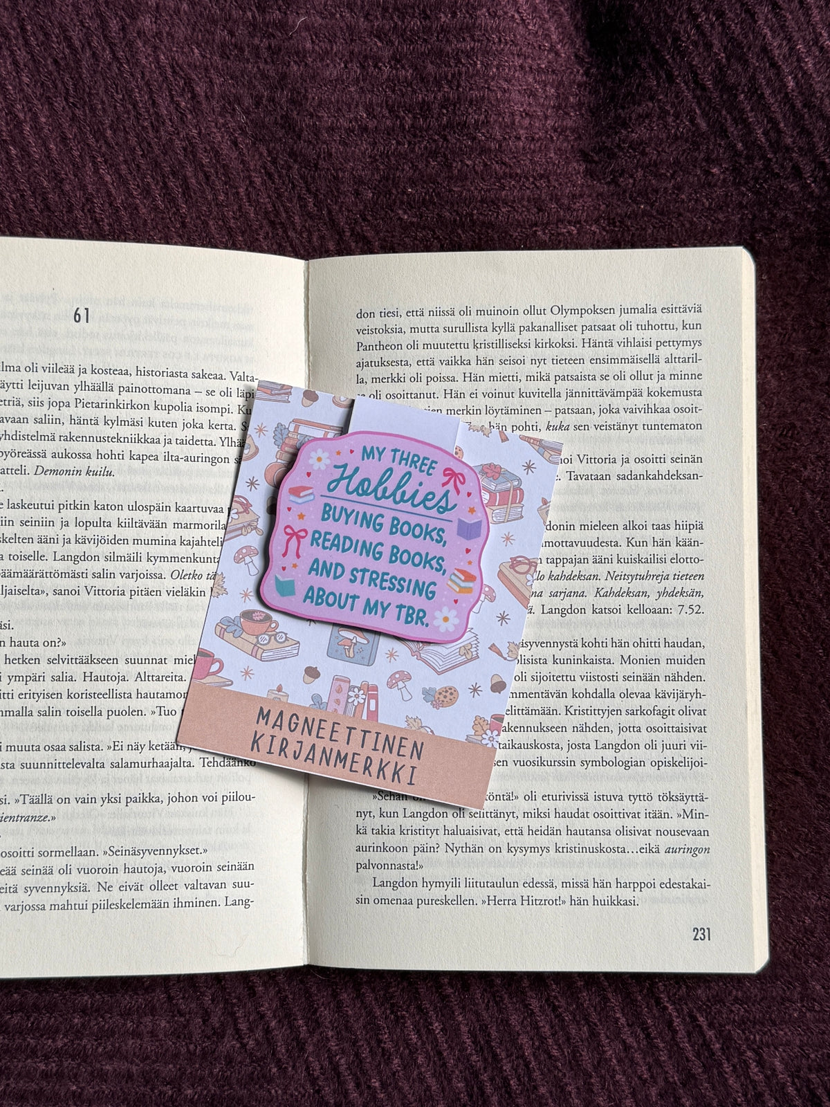 My Three Hobbies – Magneettinen kirjanmerkki | Book Lover