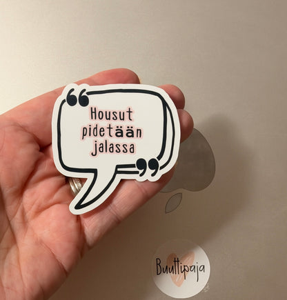 Housut pidetään jalassa – vinyylitarra