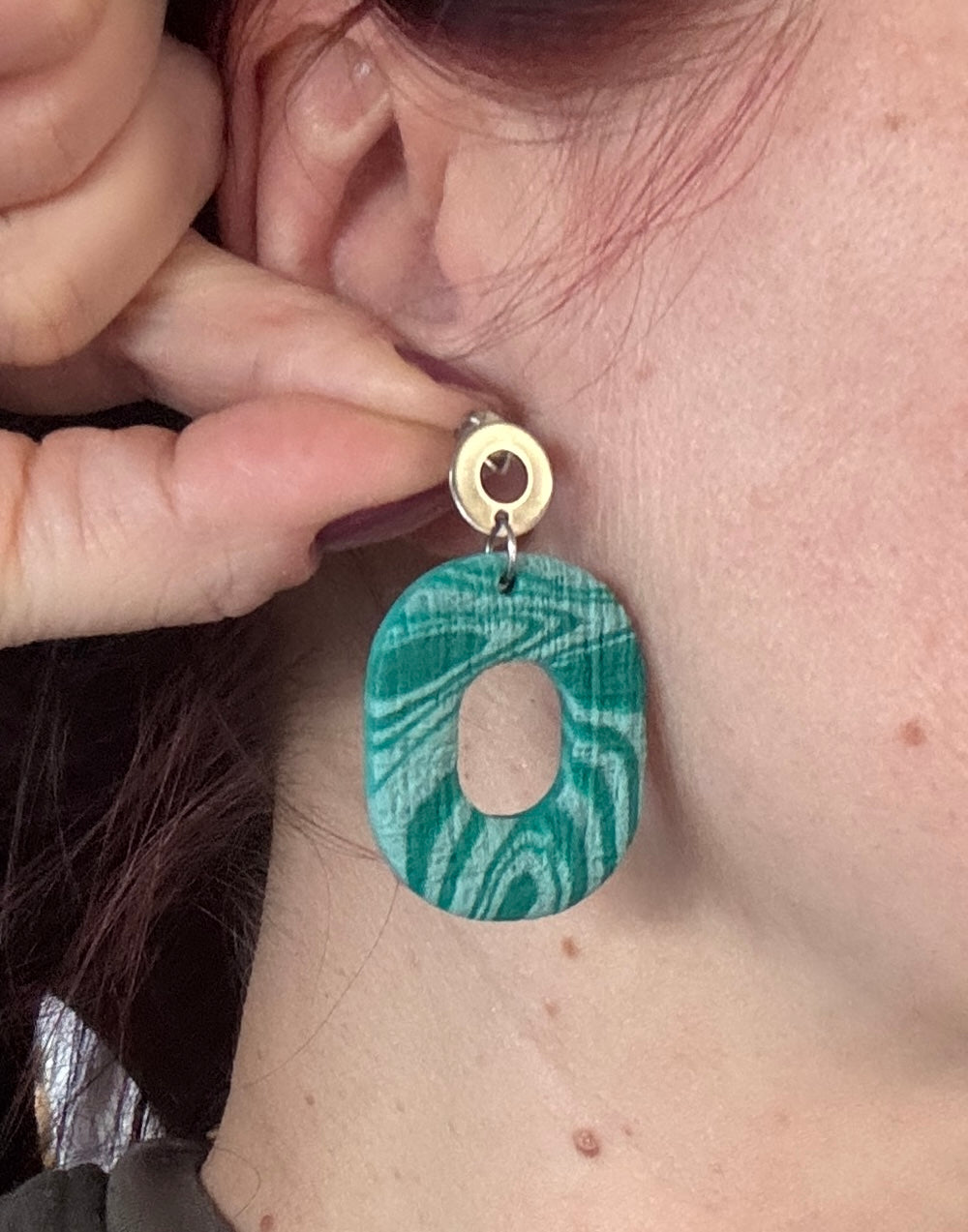 Kun pieni ei riitä 💚 - Isot nappikorvakorut