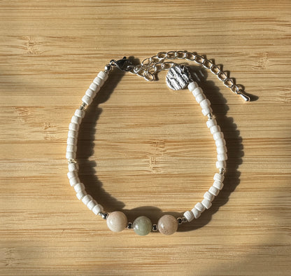 White Jade Bracelet – käsintehty rannekoru luonnonkivillä 🤍💚